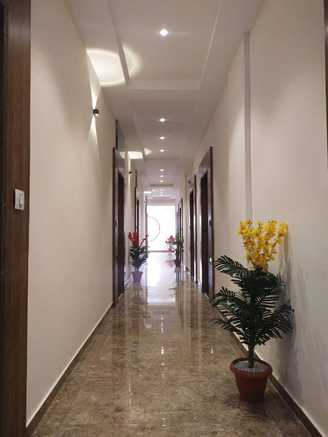 Ānand Hotel Krishna Palace מראה חיצוני תמונה